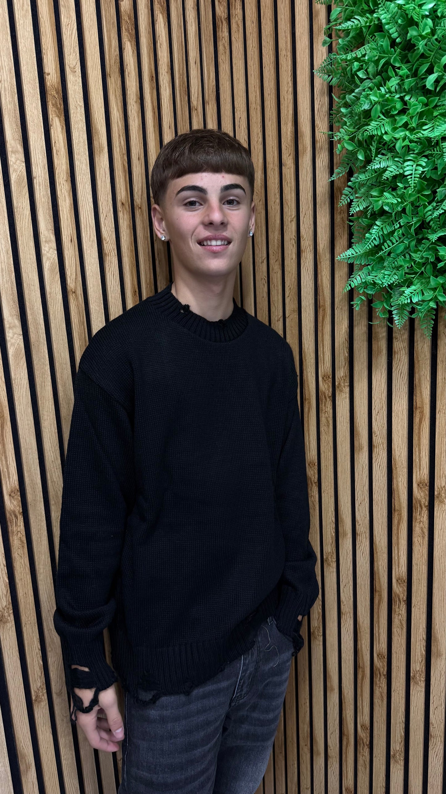 Maglione Basic Destroyed