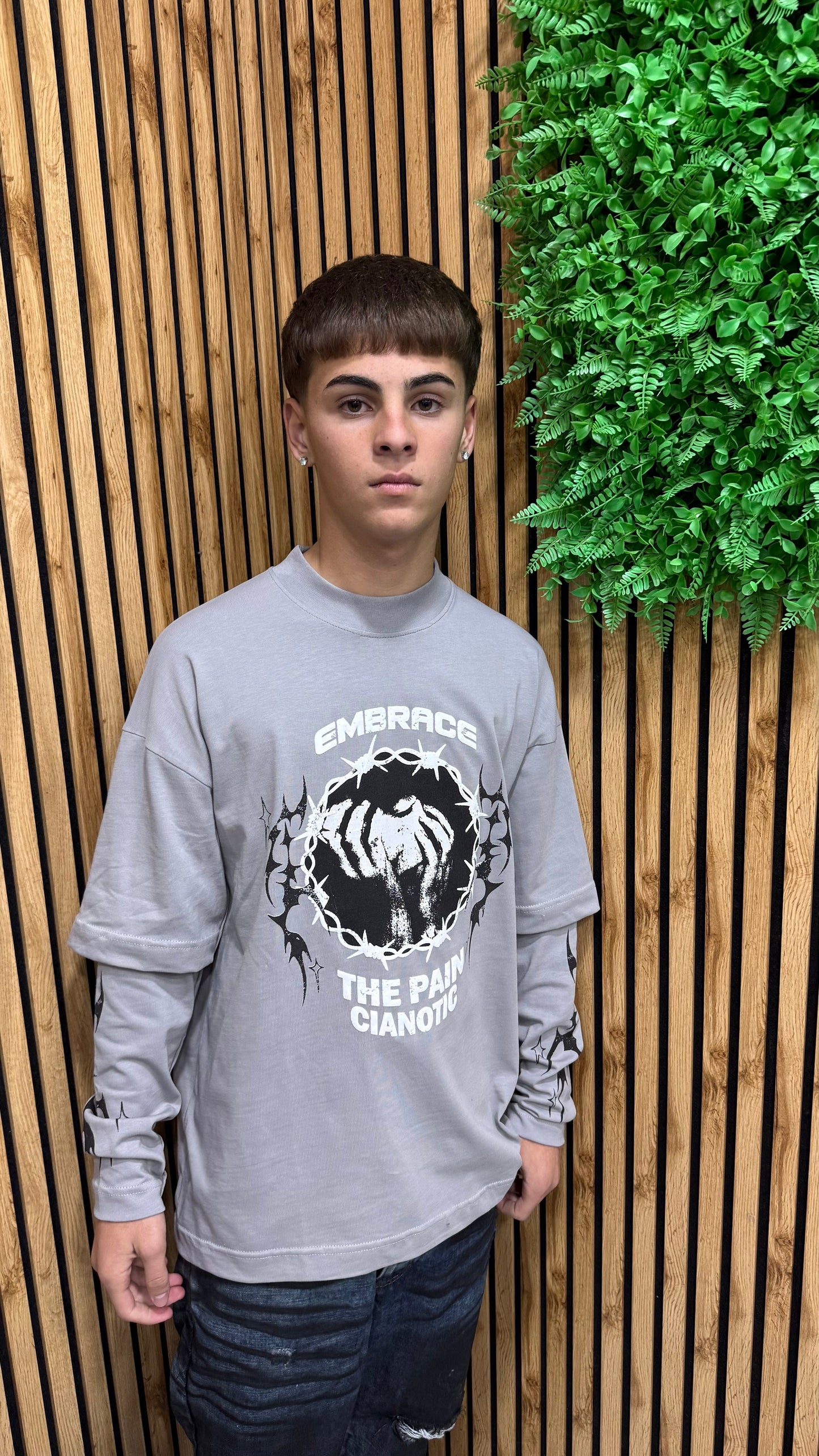 T-Shirt Long Sleeve “Embrace” Cianotic