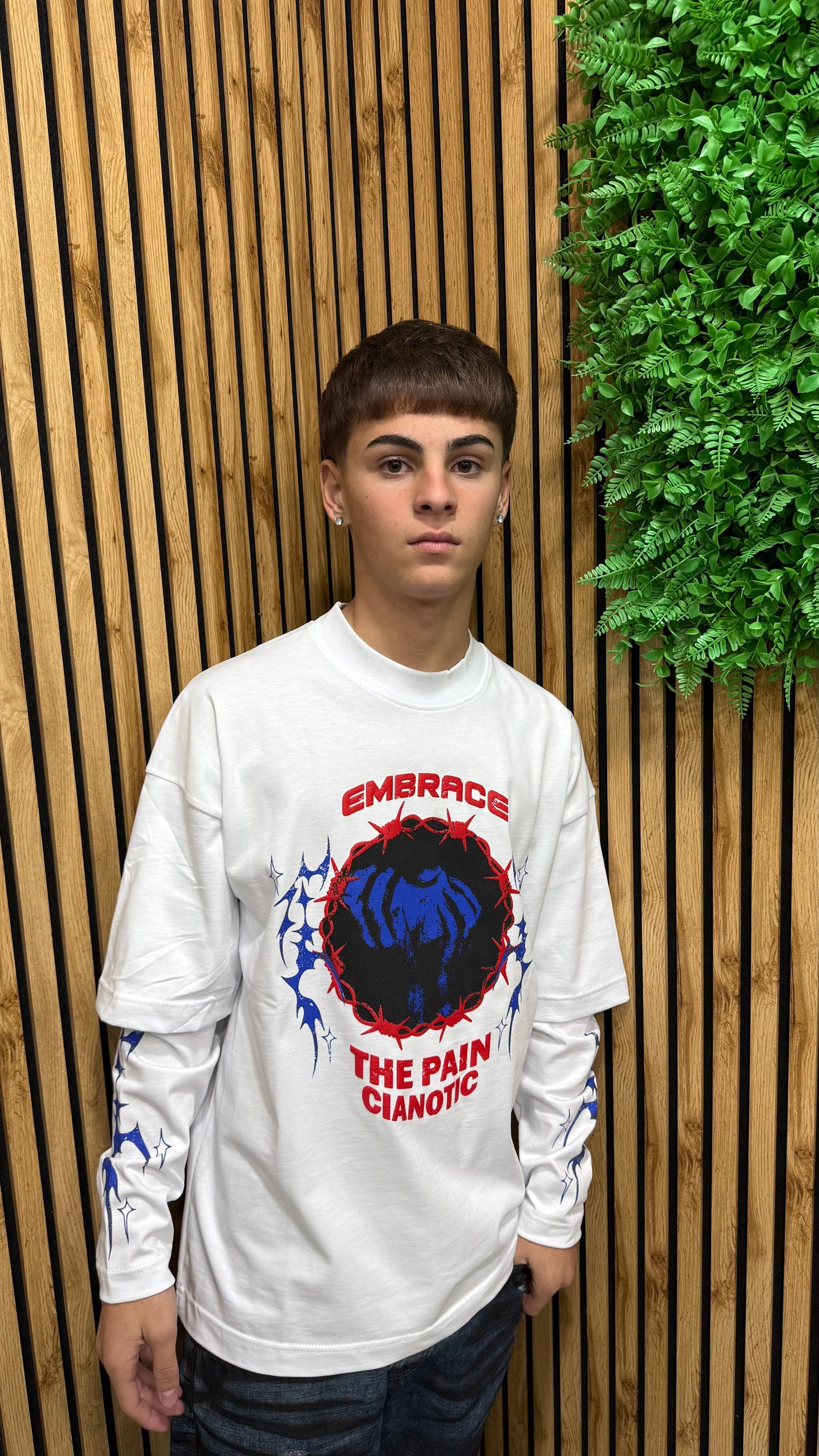 T-Shirt Long Sleeve “Embrace” Cianotic